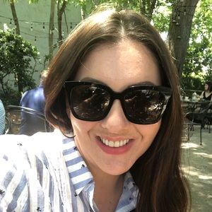 Meet your Posher, Lisa